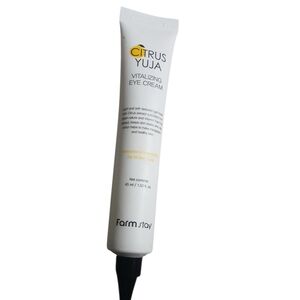 Citrus Yuja Vitalizing Eye Cream - White